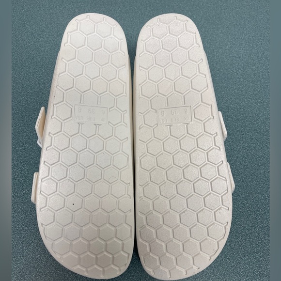 MIA Sandal Slides Buckle Straps Women’s 8 White - Picture 6 of 8